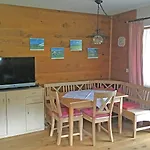 Haus Wiesler * アシャウ・イム・キームガウ