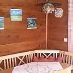 Haus Wiesler * アシャウ・イム・キームガウ